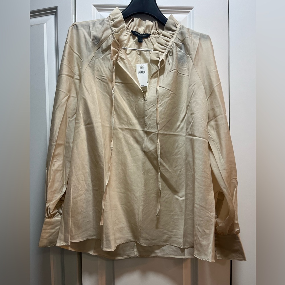 Banana Republic Cream Ruffle Neck Long-Sleeve Blouse